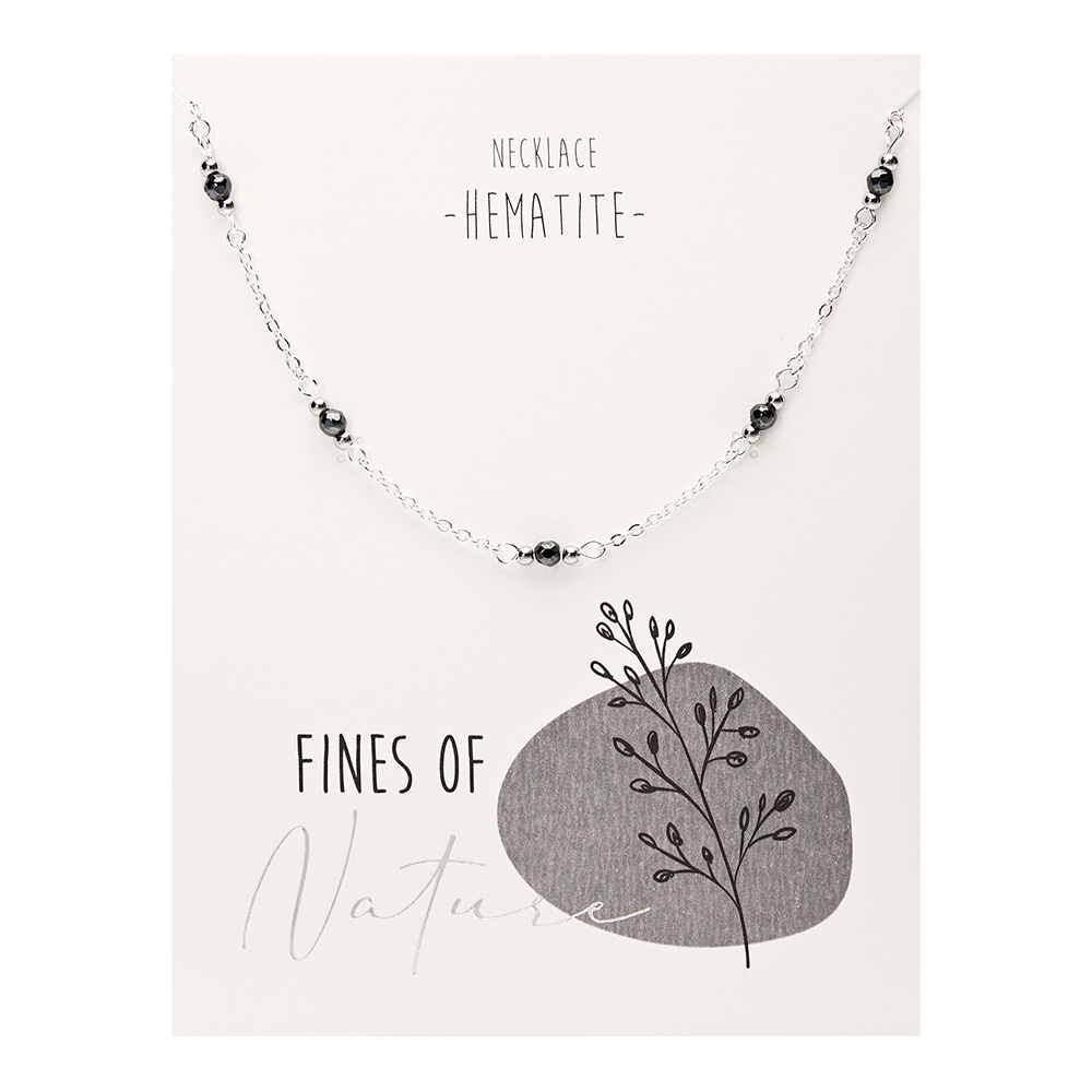 Display necklaces "Fines of nature"